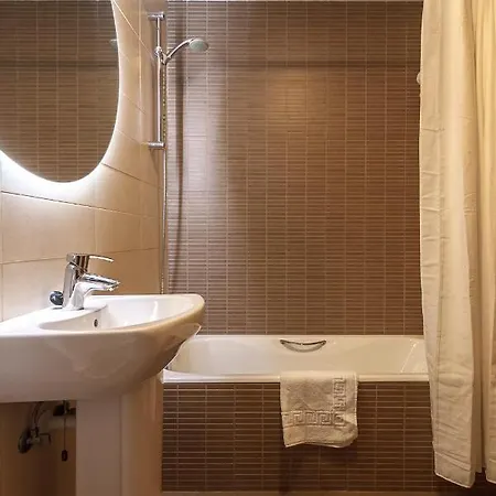 Apartamento Olabeaga, Vivienda Turistica Urbana De Diseno Con Wifi Bilbau