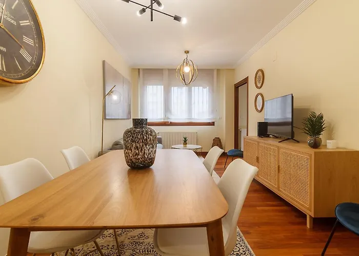 Olabeaga, Vivienda Turistica Urbana De Diseno Con Wifi アパート